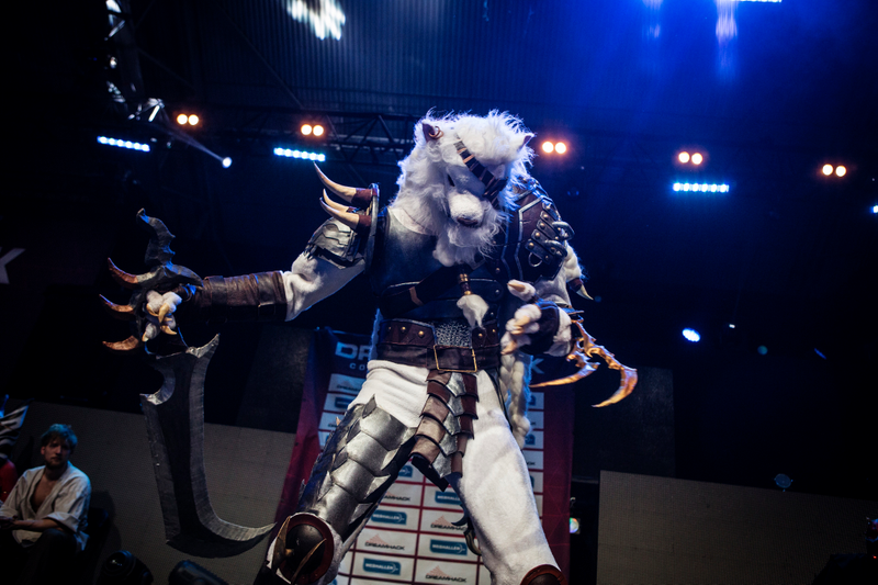 Illustration for article titled The Best Cosplay From The World's Biggest LAN Party